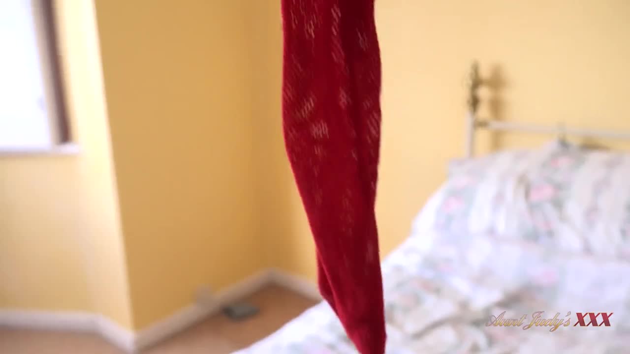 AuntJudys Christina WRB - Porn video | ePornXXX