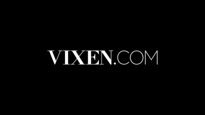 Vixen Liz Jordan Insatiable Liz Rides His Hard Cock PP