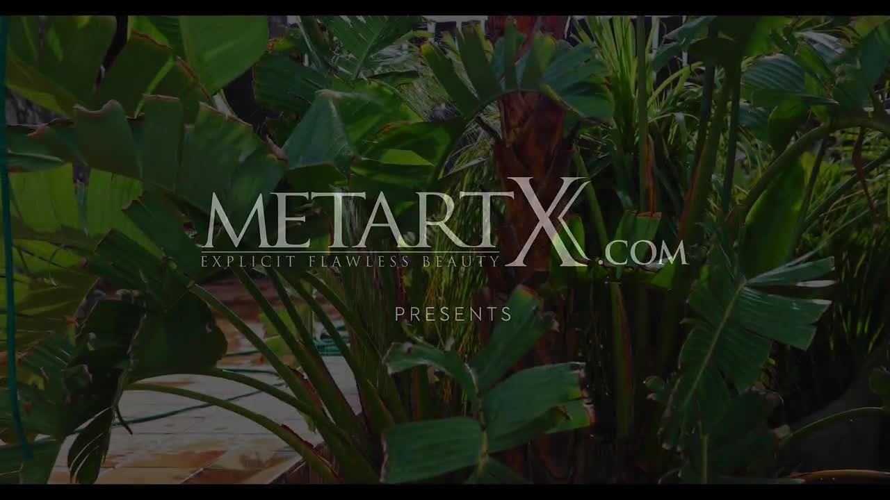 MetArtX Luise Lovely Gardener WRB - Porn video | ePornXXX