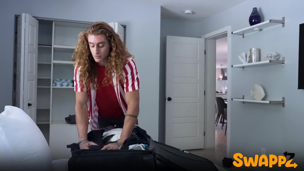 MomSwap Angelica Amore And Carina Blair WRB - Porn video | ePornXXX