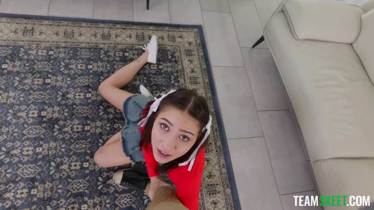 EtraSmall Mia River WRB - Porn video | ePornXXX