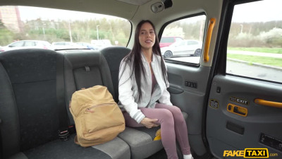 FakeTaxi Helen Star WRB