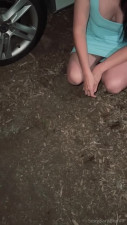 ManyVids Sexysarabee And Guys First Dogging Video VERTICAL PP