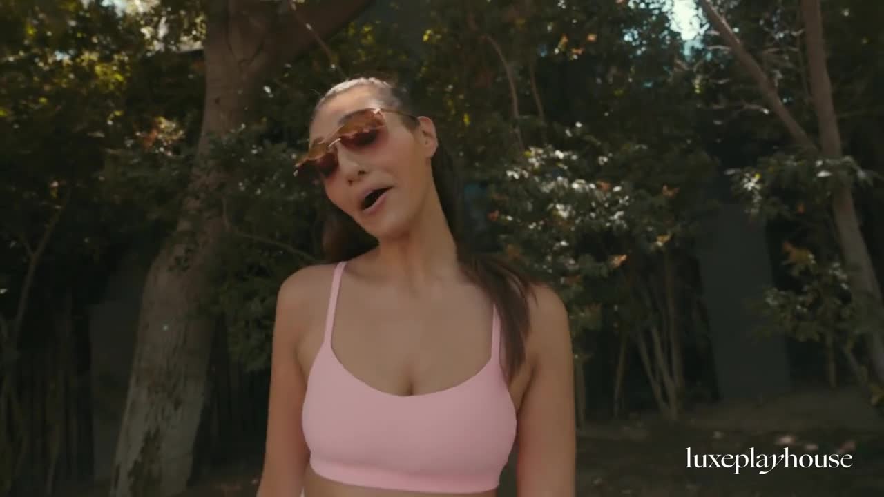 LuxePlayhouse Bella Rolland What Do You Do for A Living PP - Porn video | ePornXXX