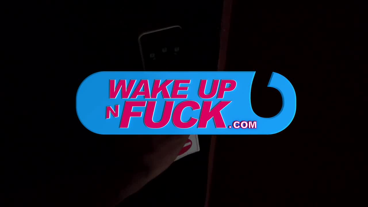 WoodmanCastingX WakeUpNFuck Miss Olivia WUNF Hardcore - Porn video | ePornXXX