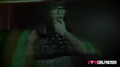 GothGirlfriends Trippi Rose Curvy Tattooed Roses Cum Tastic Time As A Goth Girlfriend PP