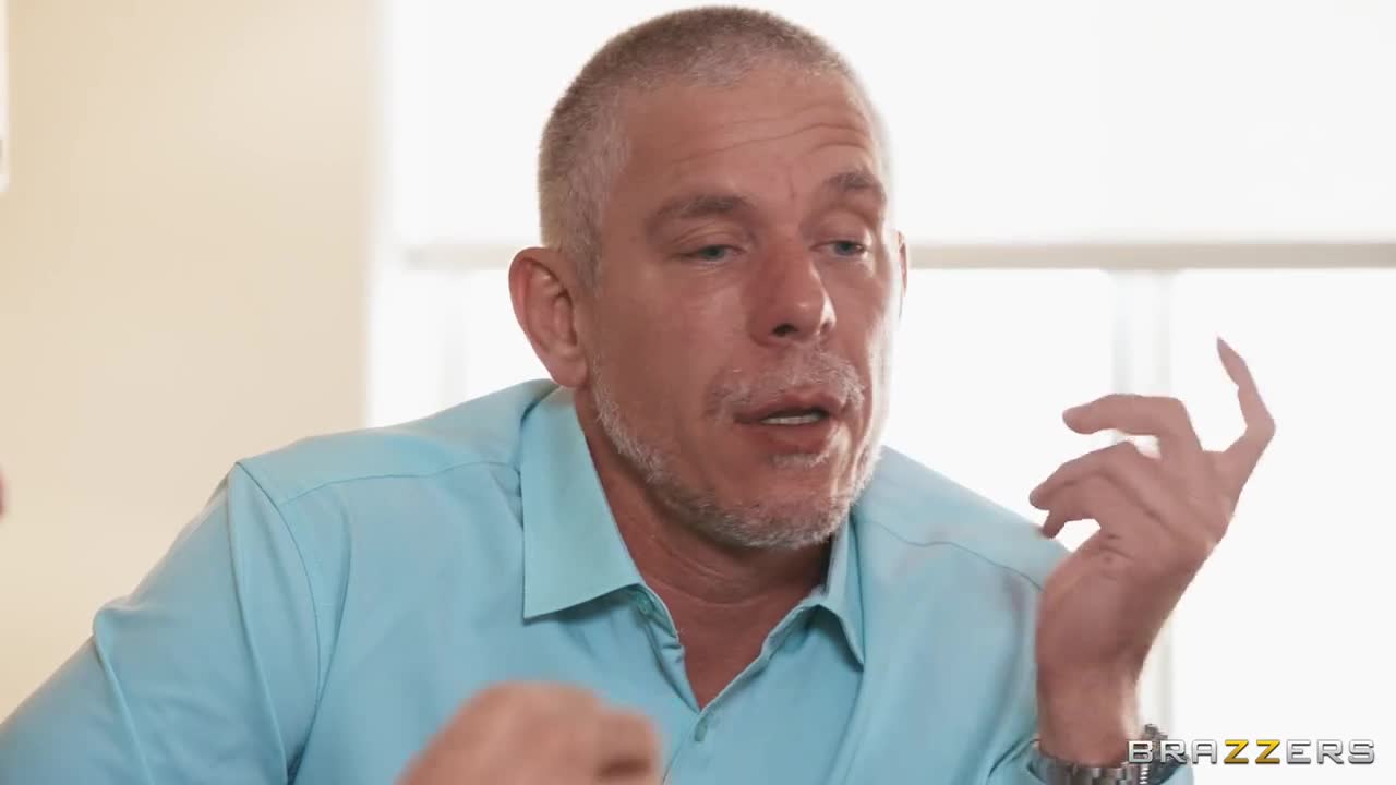 BrazzersExxtra Chantal Danielle Her Husband Shares Her WRB - Porn video | ePornXXX
