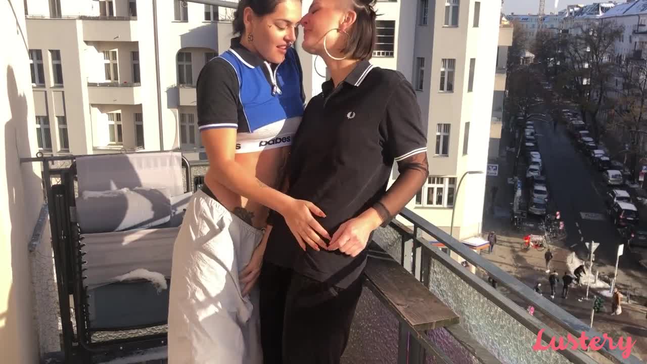 Lustery E Leticia And Lya Living The High Life FETiSH - Porn video | ePornXXX