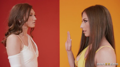 BrazzersExxtra Maya Woulfe And Spencer Bradley Get You A Girl Who Can Do Both WRB