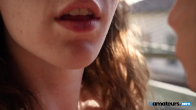 bAmateurs Kinky Amateur Babe Fucks Outdoors WRB
