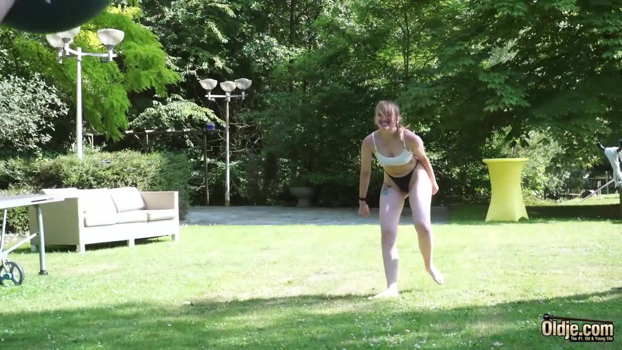 OldjeSome Shana And Emejota Funky Mike Two Girls One Sprinkler Episode PP - Porn video | ePornXXX