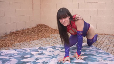 OnlyFans Nyxi Leon Spider Girl Solo TS PP