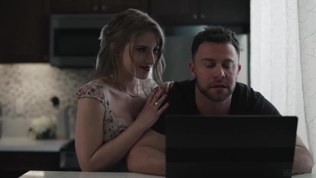 Wicked Sophia Locke Viewer Discretion Advised WRB - Porn video | ePornXXX