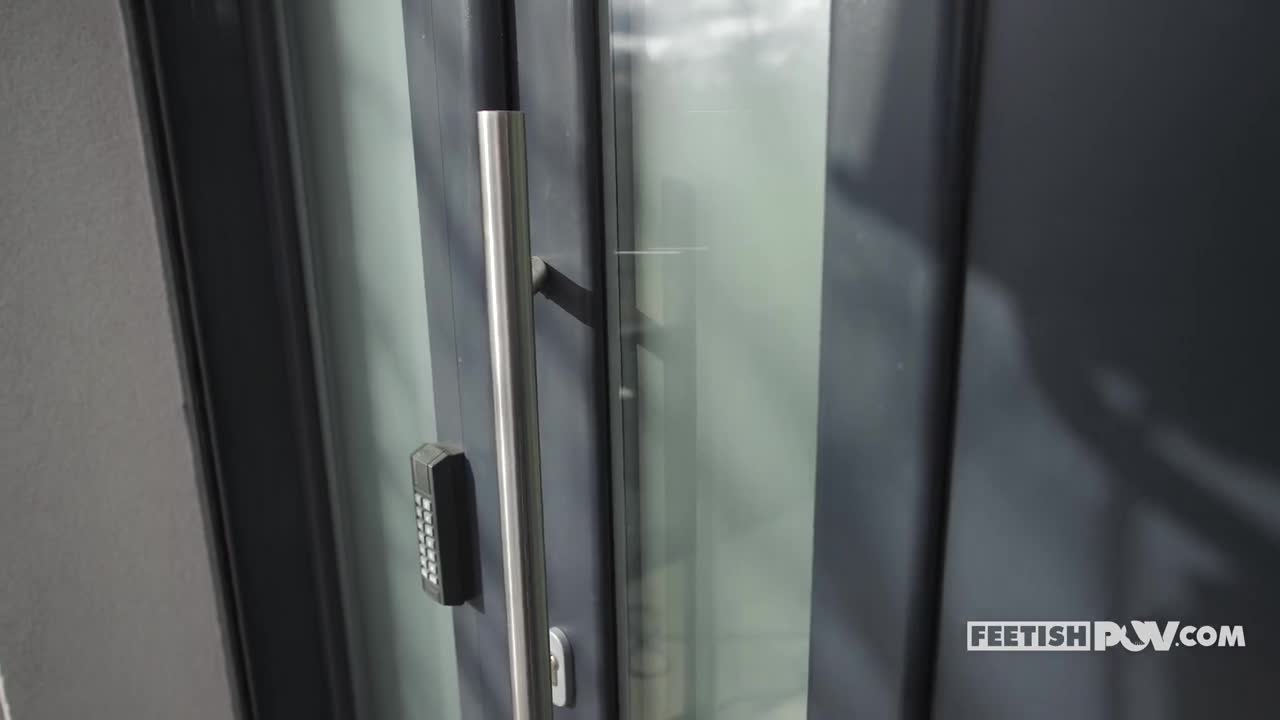 FeetishPOV Sybil Portrait Of An Escort WRB - Porn video | ePornXXX