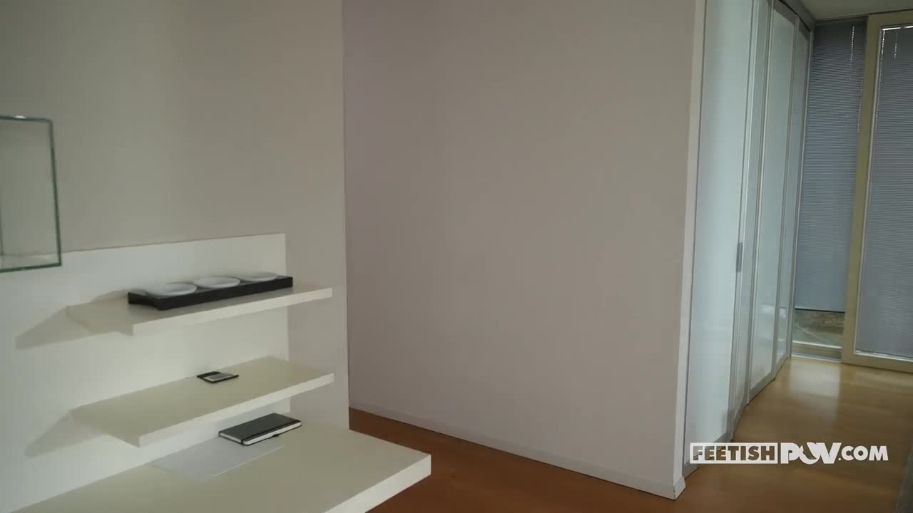 FeetishPOV Karina King Foot Fetish And A Needy MILF Next Door WRB - Porn video | ePornXXX
