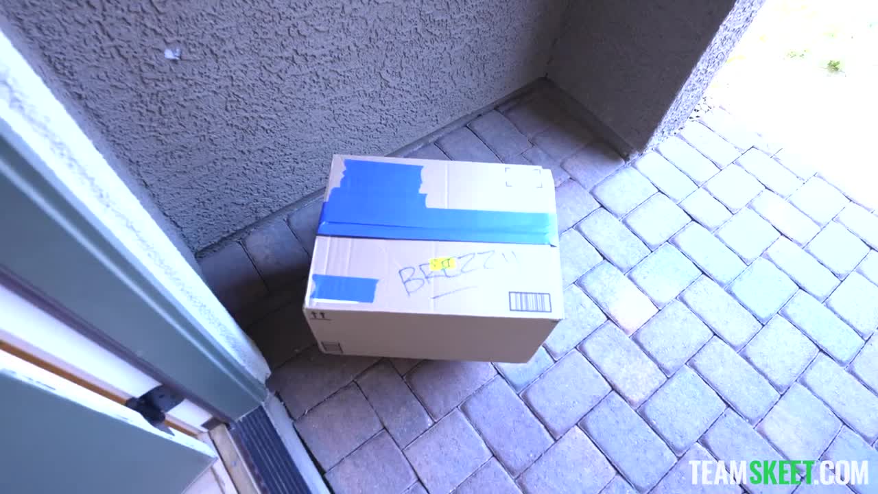 TeamSkeetSingles Breezy Bri WRB - Porn video | ePornXXX