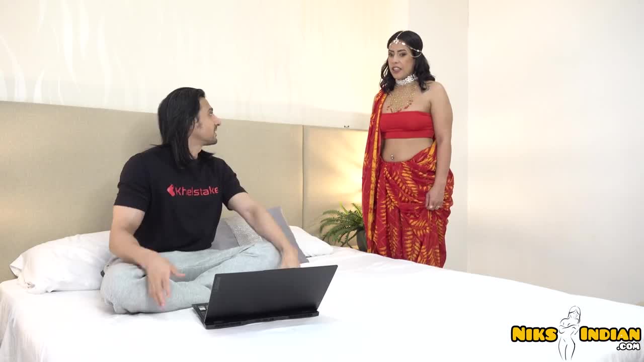 NiksIndian Kylei Ellish Rimming Lover Huge Ass Desi MILF Bhabhi Fucked By Desi Guy PP - Porn video | ePornXXX