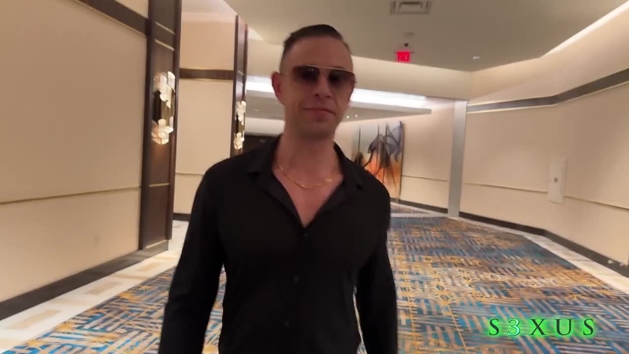 SXUS Violet Voss Enigmatic WRB - Porn video | ePornXXX