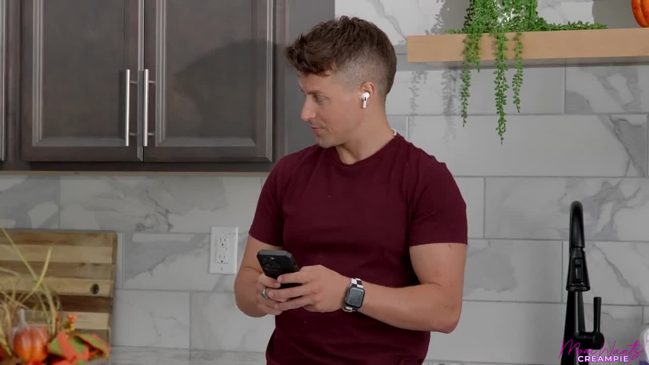 MomWantsCreampie Savanah Storm WRB - Porn video | ePornXXX