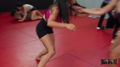 HesGotRizz Kiki Cali And Coral Moon Mma T And A WRB