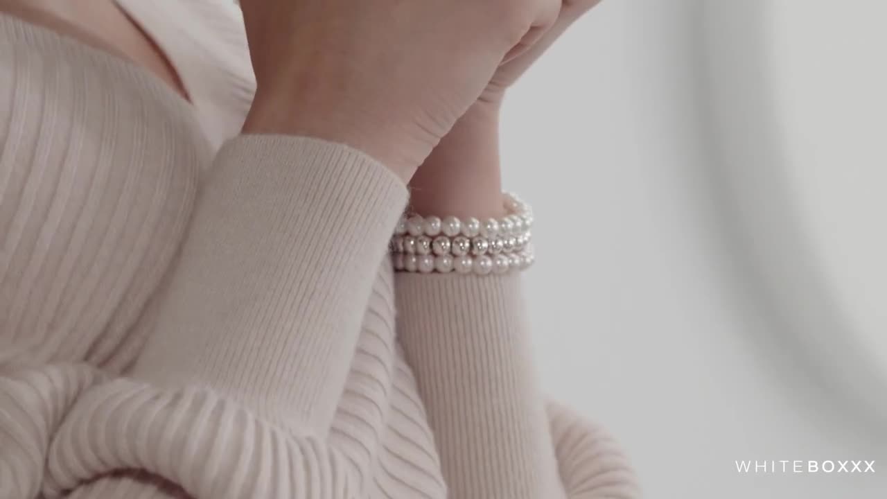 TheWhiteBo Isabella De Laa WRB - Porn video | ePornXXX