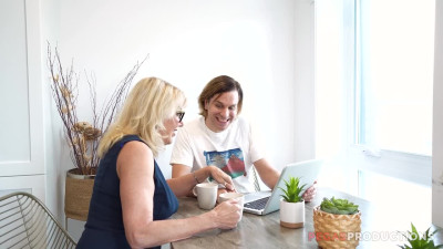 PegasProductions Bianca Fitcougar Squirting Stepmom WRB