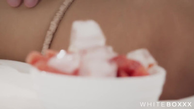 TheWhiteBo Geishakyd WRB