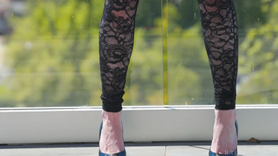 JulesJordan Okichloeo Dredd Is Back Giving Curvy Fair Skin Beauty The BBC Treatment PP