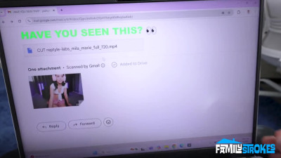 PervMom Taylor Wild WRB