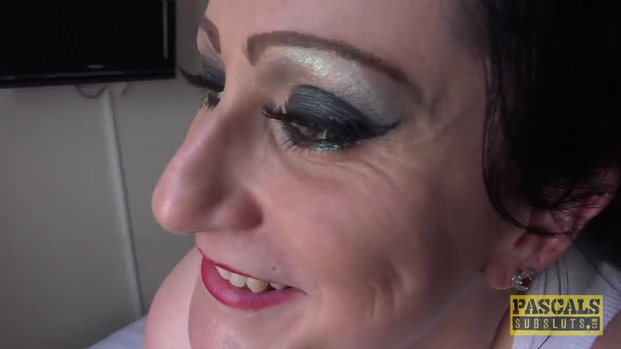 PascalsSubSluts Curvy Gal Flashes At Strangers Wanks And Cums Solo GAPFiLL - Porn video | ePornXXX