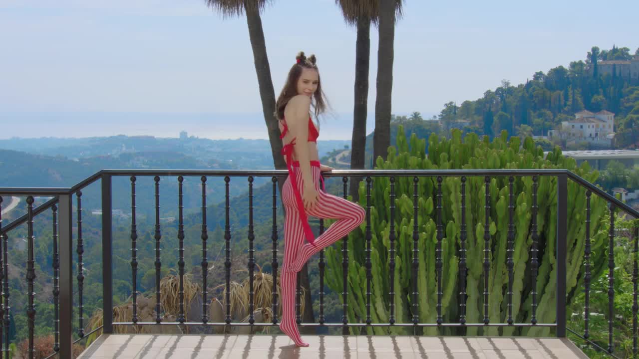 WowGirls Leona Mia Flame Of Desire PP - Porn video | ePornXXX