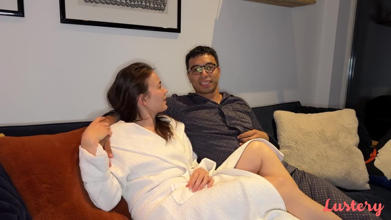 Lustery E Mac And Maya Mack Oil And Wine FETiSH - Porn video | ePornXXX
