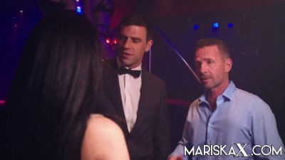 MariskaX Mariska And Rose Delight Trio In The Strip Club LEWD