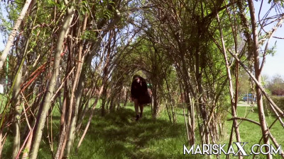 MariskaX Isabel Maxime Meets A Cougar LEWD