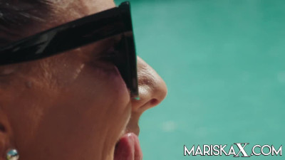 MariskaX Texas Patti And Mariska Pays The Rent To The Landlord LEWD