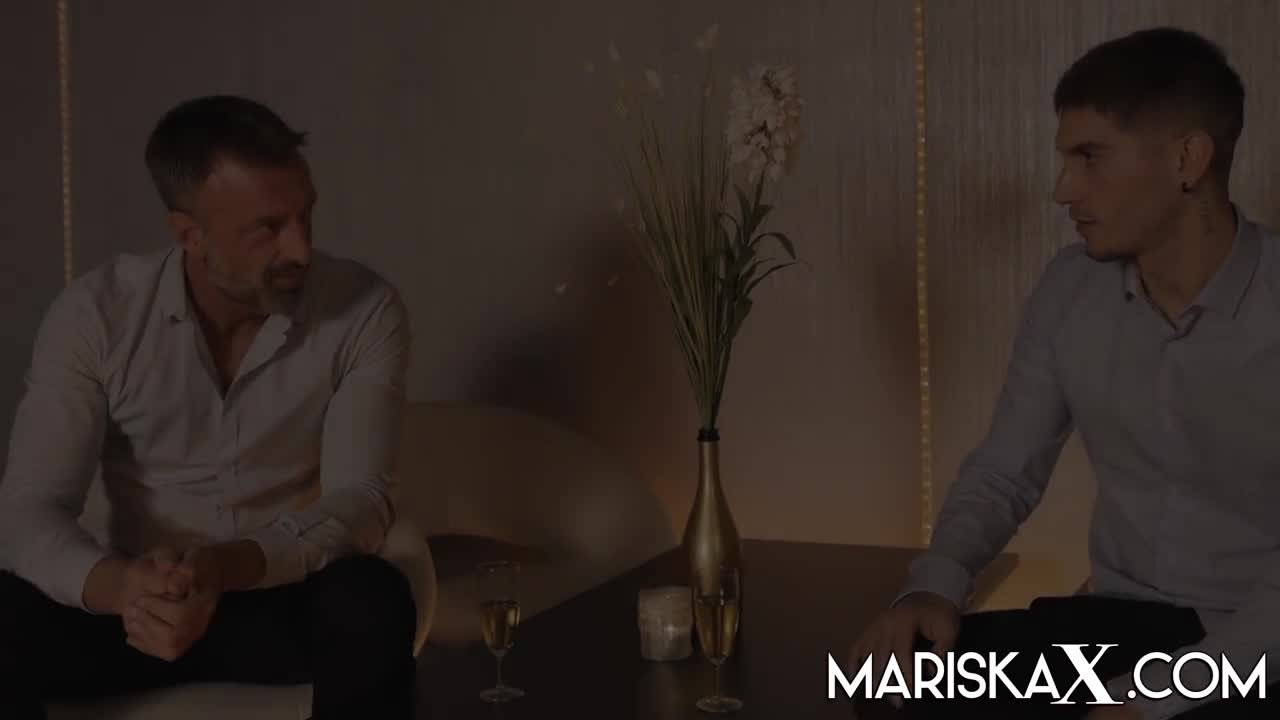 MariskaX Jada Sparks And Zaawaadi Swingers Fluid Exchange LEWD - Porn video | ePornXXX