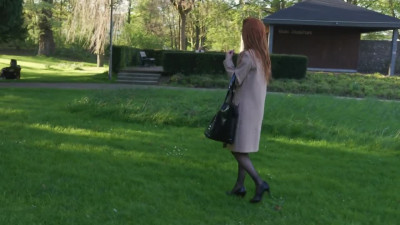 MeidenVanHolland Petite Esmee Vangt Grote P PP