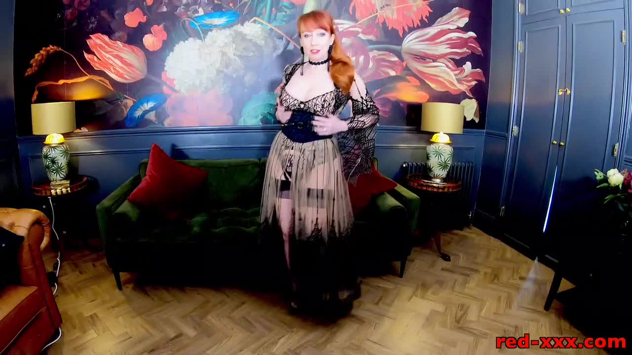 Red Milf Of The Manor LEWD - Porn video | ePornXXX