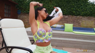 BrazzersExxtra Caramella DelHot Tub Anal WRB