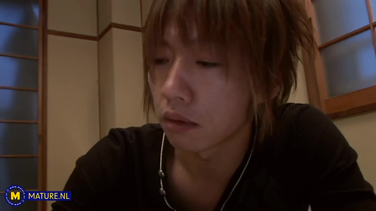maturenl.24.12.10.saya.my.hairy.japanese.stepmom.wants.my.cock.xxx - Porn video | ePornXXX