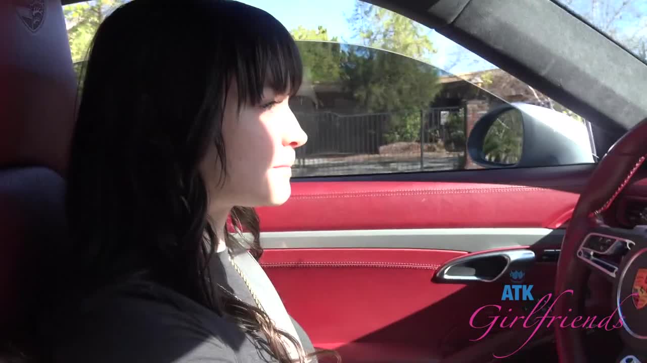 ATKGirlfriends Remi Raw Bowling WRB - Porn video | ePornXXX