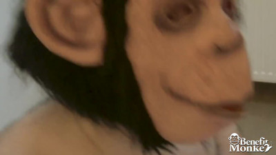 BenefitMonkey Coco Bae Massaging Coco WRB