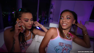 DickDrainers Ari Alectra And Zerella Skies FETiSH