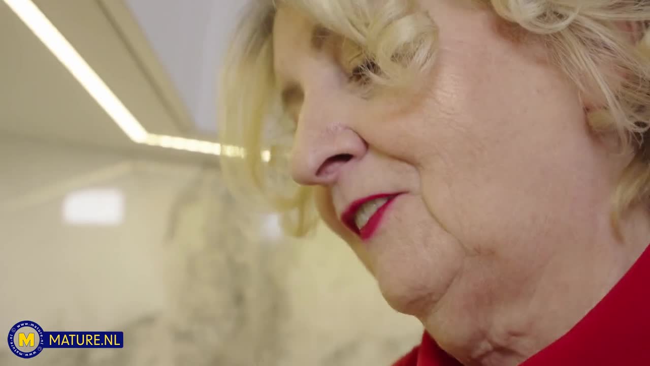 MatureNL Noretta Grandma Goes For A Student PP - Porn video | ePornXXX