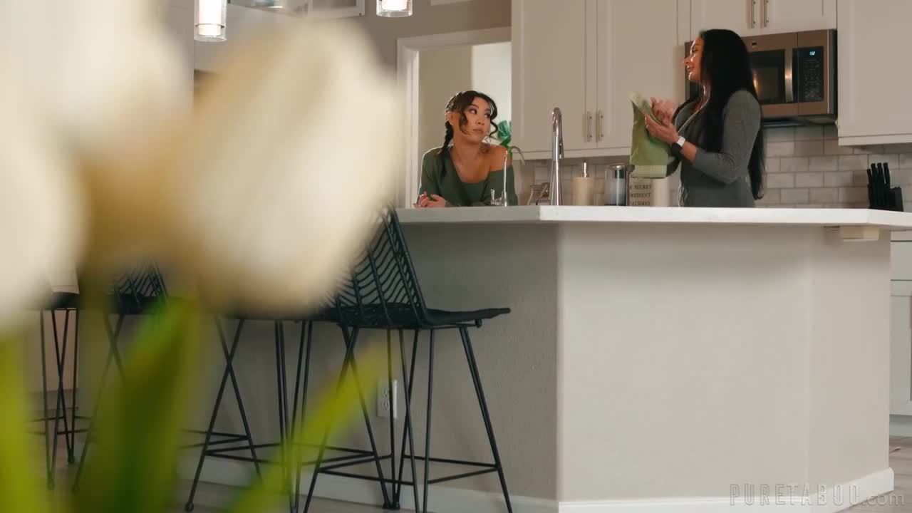 PureTaboo Kimmy Kimm Playing Right Into Their Hands VSEX - Porn video | ePornXXX