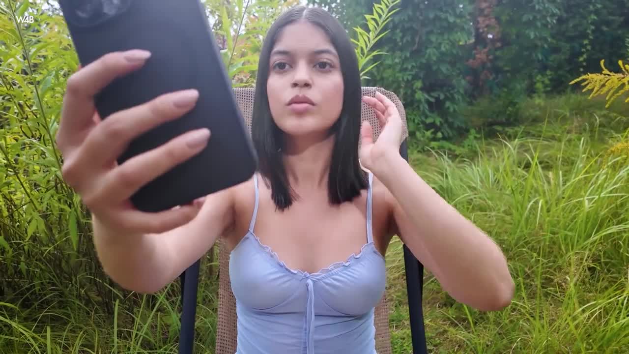 WatchBeauty Gia Rosse Garden Pee Backstage WRB - Porn video | ePornXXX